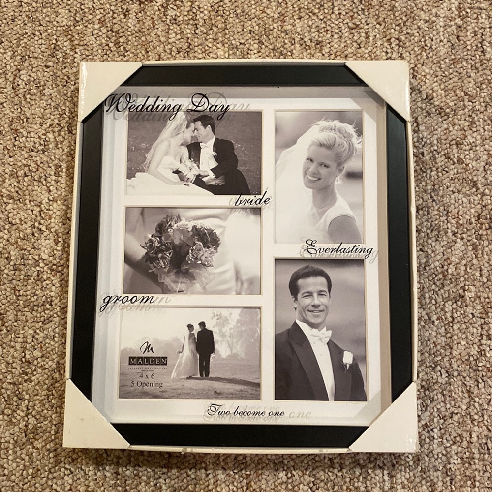 Wedding day photo frame